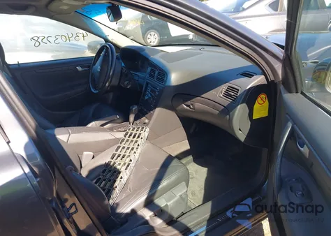 2004 Volvo S60 2.4 из США, поврежденный, VIN YV1RS61T242373459